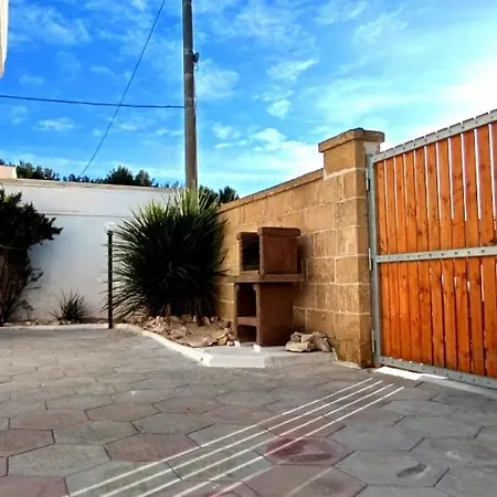 Via Melpignano Holidays Torre Lapillo